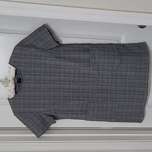 Forever21 gray plaid dress. Zipper back and dual pockets in front